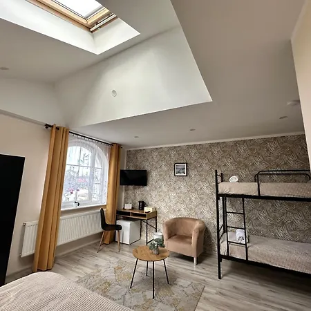 בית הארחה Diament בורנה סולינובו