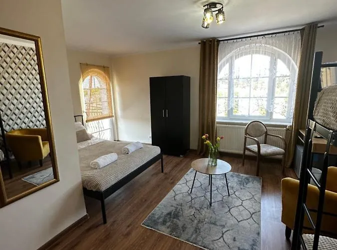 Diament ゲストハウス 3*