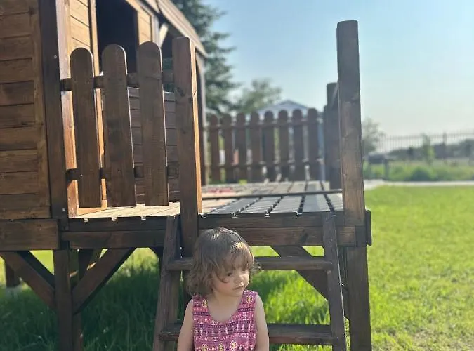 Diament 3* ボルネ・スリノボ